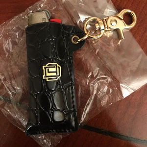 *BRAND NEW* D9 Reserve Lighter Sleeve Keychain